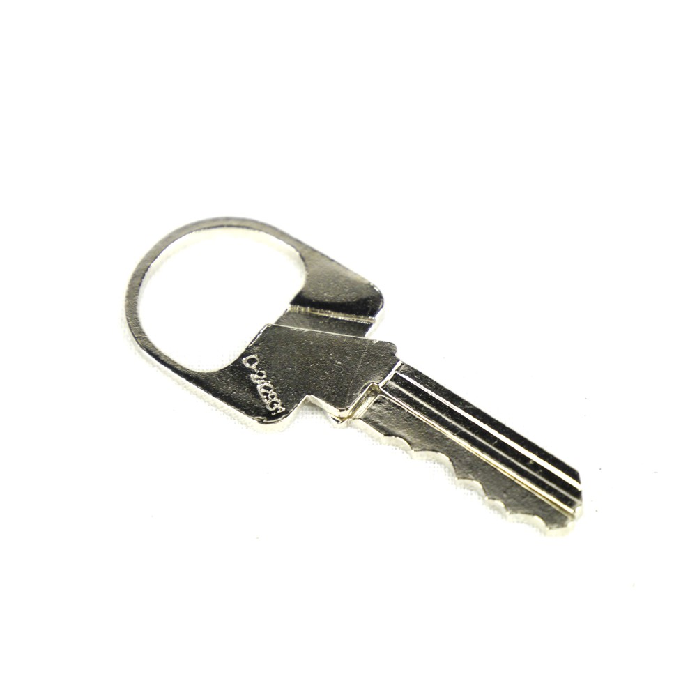 Silver key 