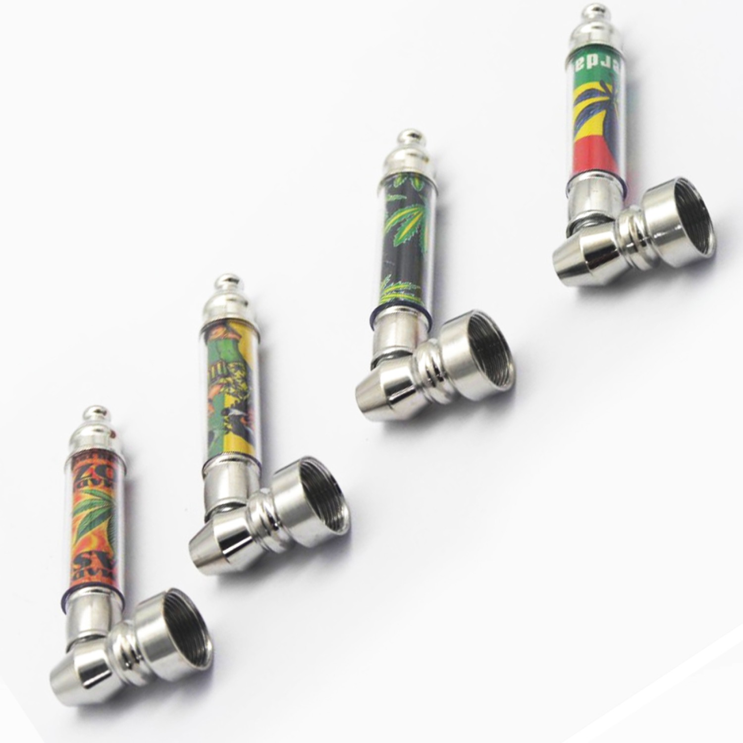 Metallpfeife Rasta Farbe 7,1cm.VE-24